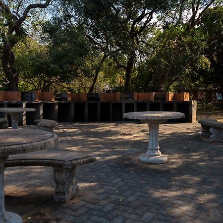 Gooderson Dumazulu Lodge Hluhluwe Bagian luar foto
