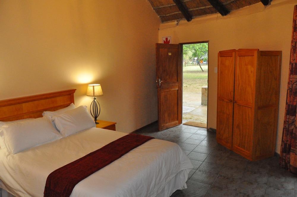 Gooderson Dumazulu Lodge Hluhluwe Bagian luar foto
