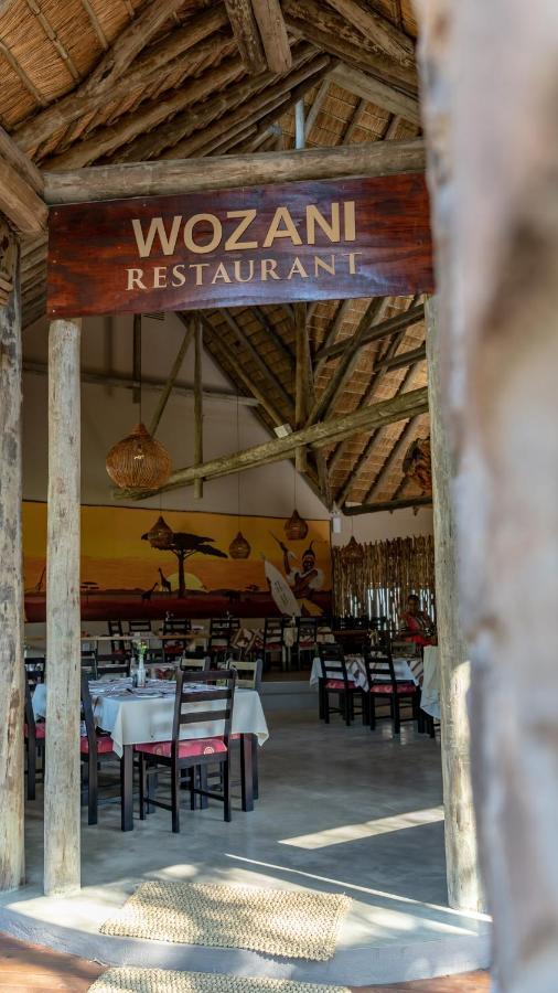 Gooderson Dumazulu Lodge Hluhluwe Bagian luar foto