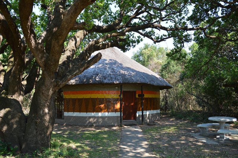 Gooderson Dumazulu Lodge Hluhluwe Bagian luar foto
