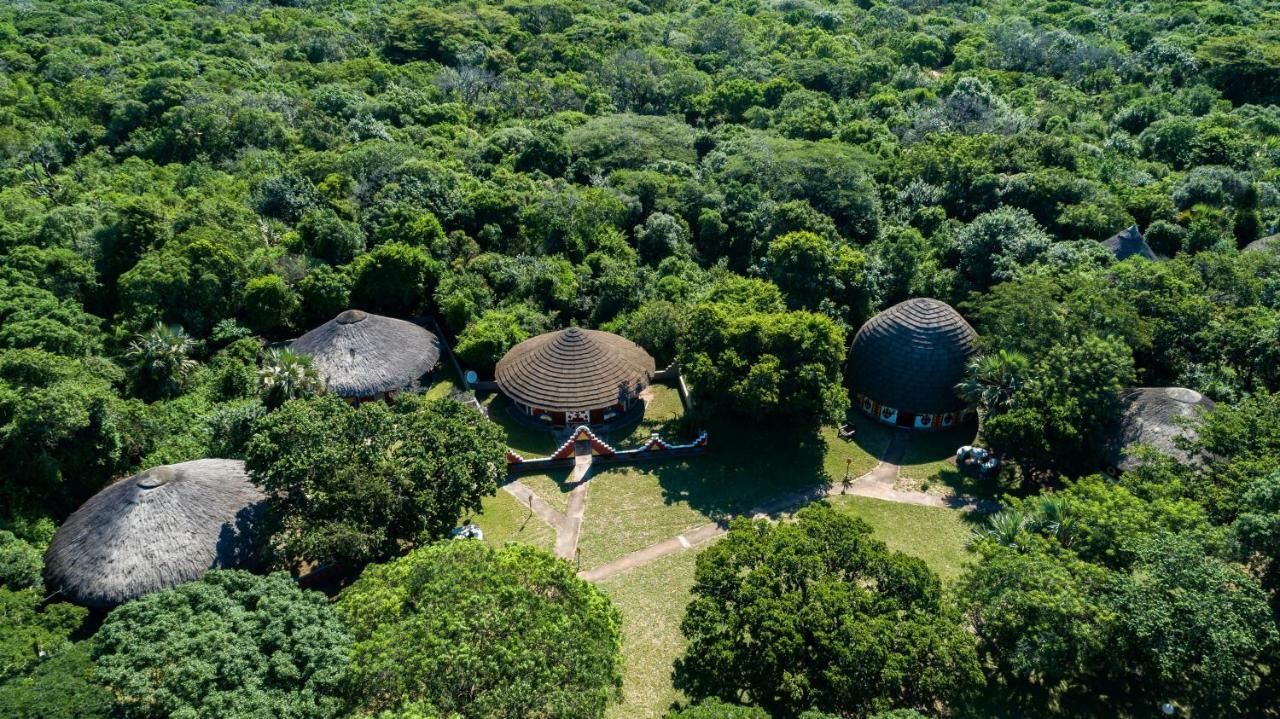 Gooderson Dumazulu Lodge Hluhluwe Bagian luar foto